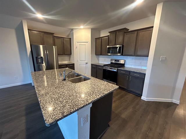 Photo - 602 Range Dr