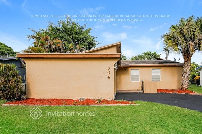 Building Photo - 304 SW 76th Terrace Rental