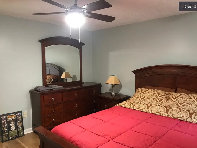 Photo - 5523 Ellsworth Ave Unit 4C