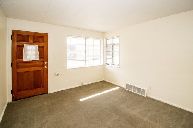 Photo - 13205 Havana Rd