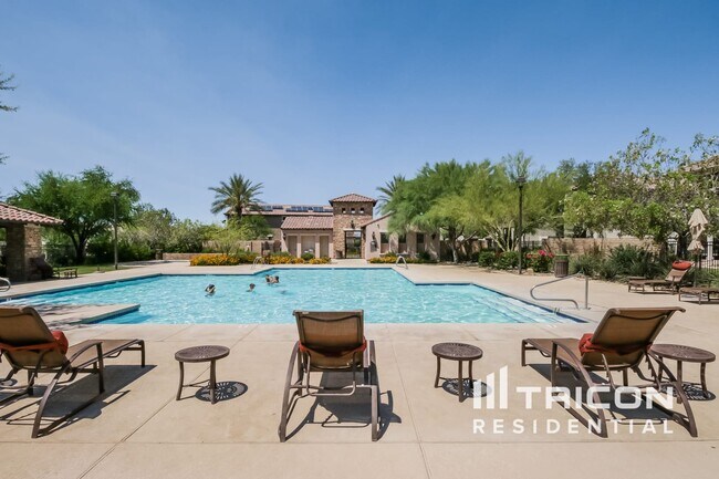 Photo - 12564 W Hummingbird Terrace