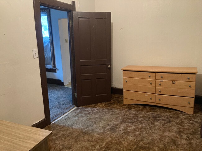 Photo - 3421 W Kilbourn Ave