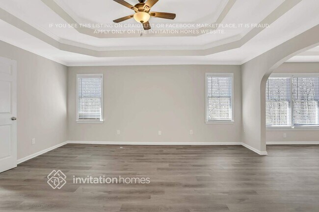 Photo - 4894 Day Lily Way