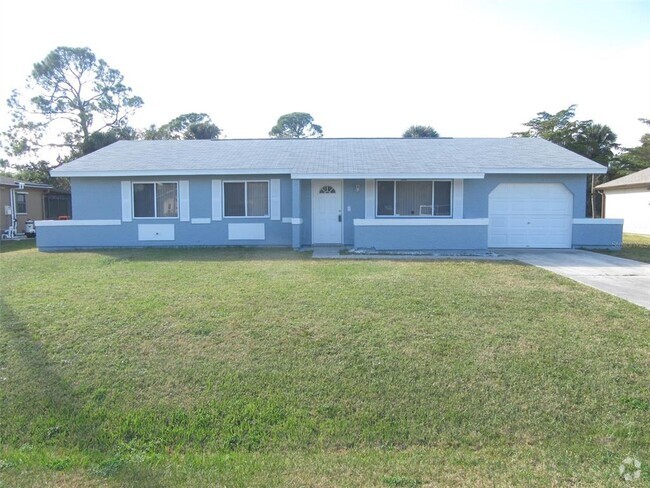 Building Photo - 20224 Tappan Zee Dr Rental