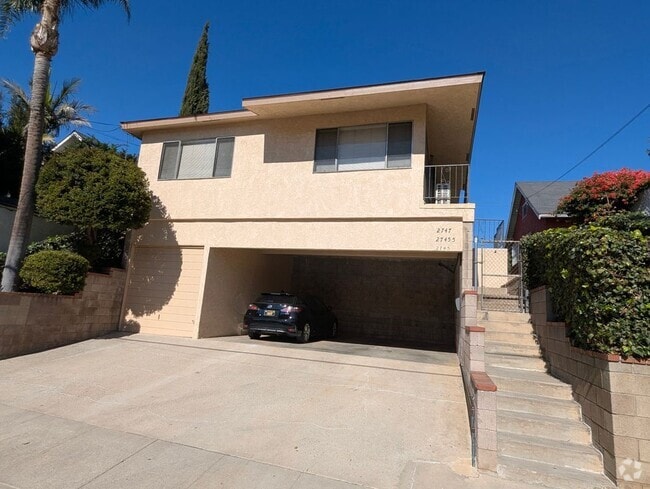 Building Photo - 2745 Folsom St Rental