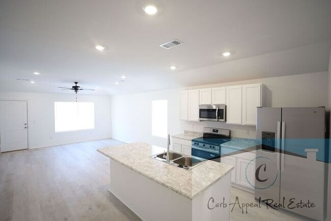 Photo - New construction in Jonesboro - beautiful 4 bed / 2 bath home - Valley View!!