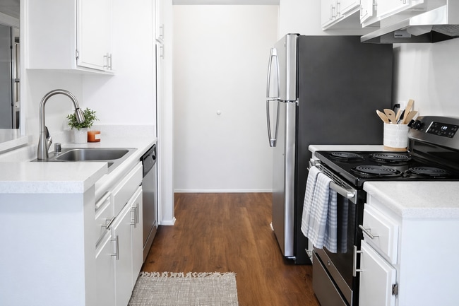Photo - Woodside Terrace