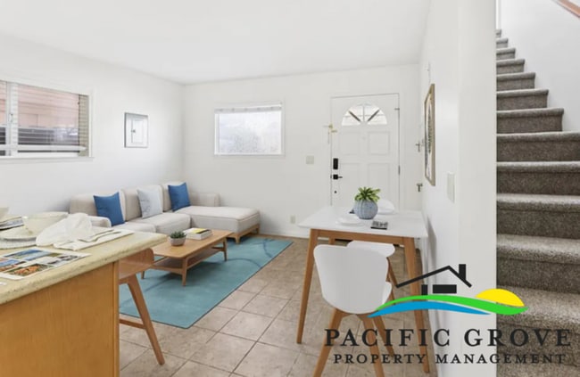 Photo - Cozy Coastal Retreat with Ocean Glimpses in Pacific Grove