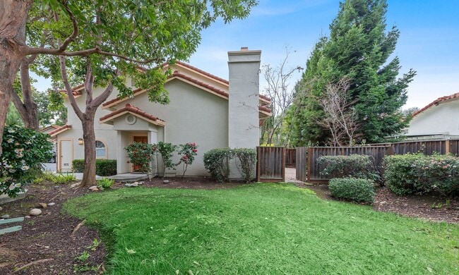 Photo - Newly Remodeled Townhome in Desirable Community!