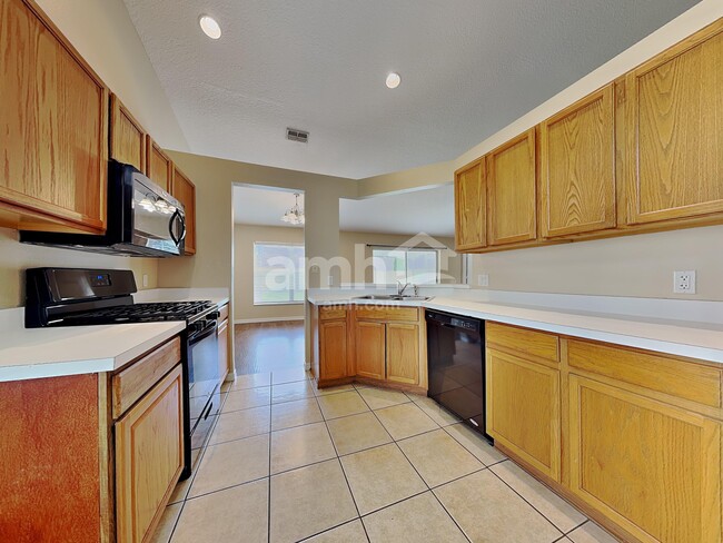 Photo - 29630 Morningmist Dr