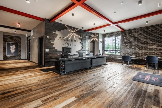 Arsenal 201 Front Desk