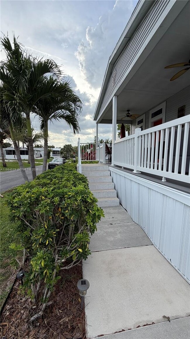 Photo - 4219 Royal Manor Blvd