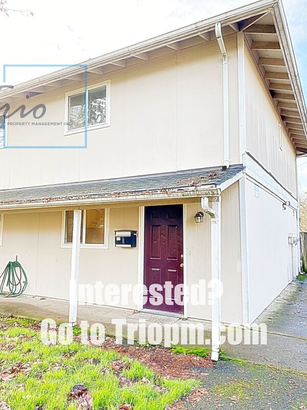 Building Photo - 128 E. Street Unit D