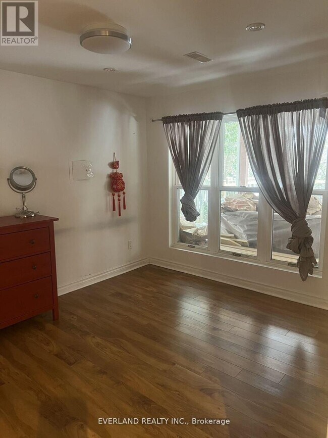 Photo - 41 Heatherwood Crescent