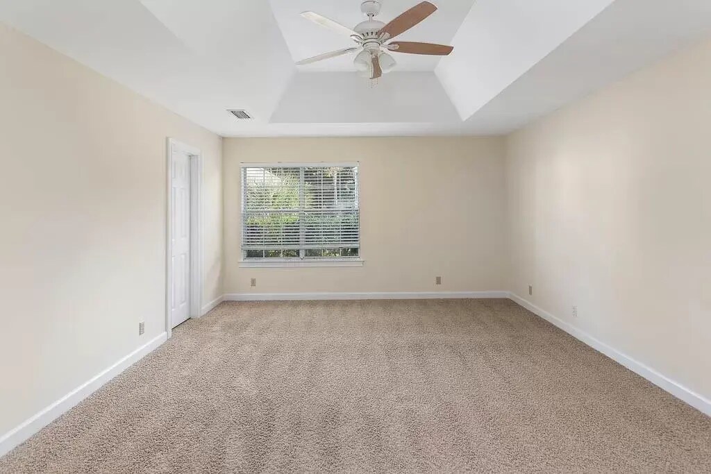 Photo - 639 Brockinton Pt