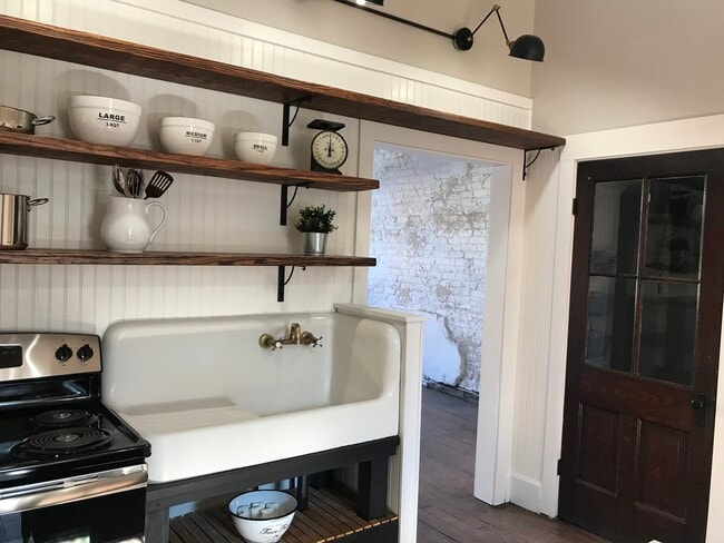 Building Photo - 417 3rd St Unit 417 Rental