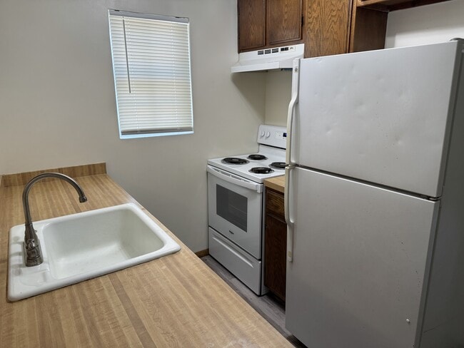 Photo - 815 N Adams St Unit 1