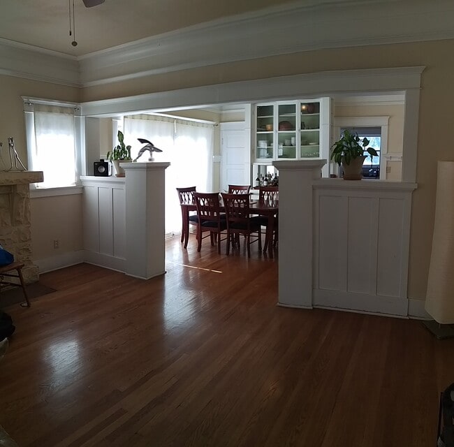 Photo - 1424 W 37th Dr