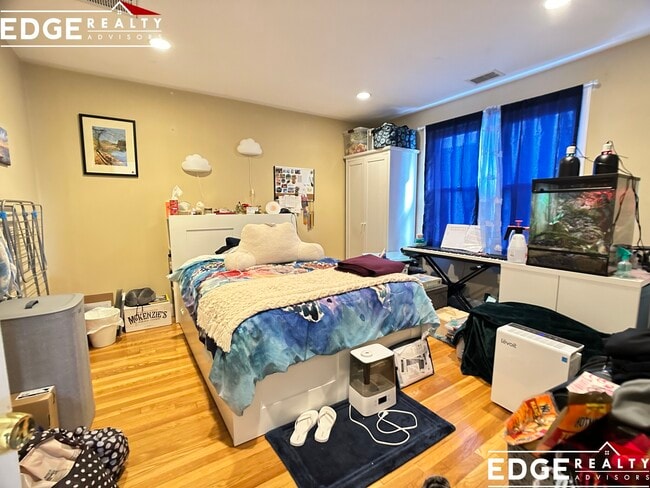 Photo - 27 Bostonia Ave Unit 2