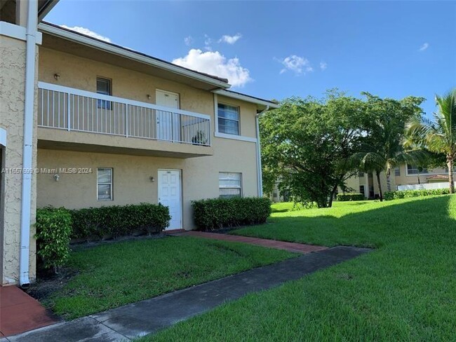 Photo - 10176 Twin Lakes Dr Condo Unit 13-C