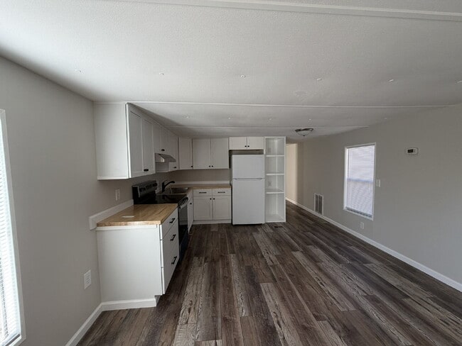 Photo - Mobile Home for Rent