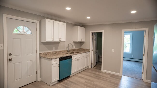 Photo - 4 St Paul St Unit Apt 1