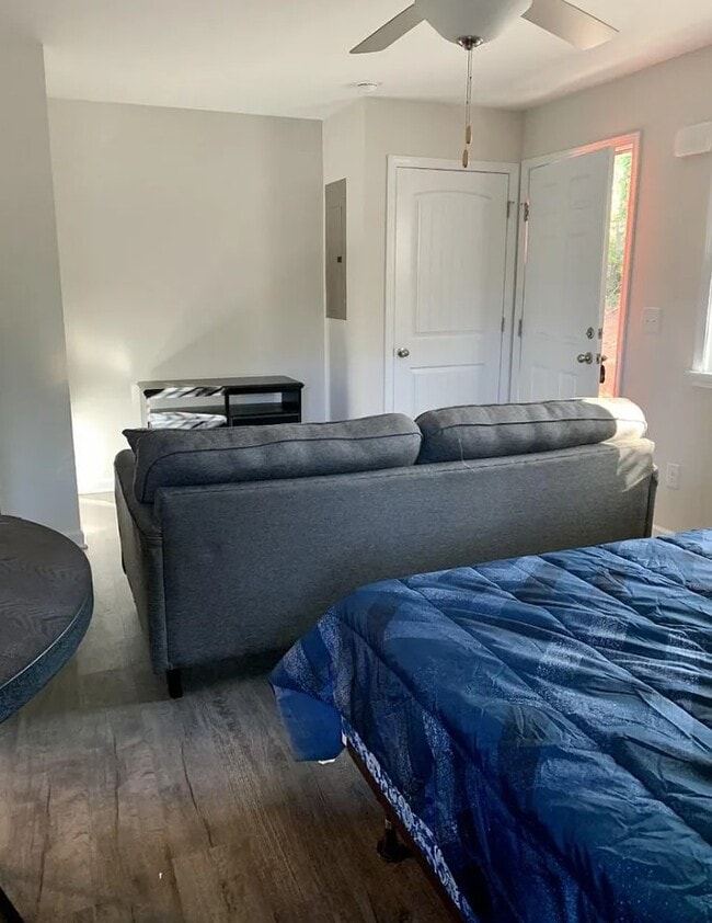 College Town Suites