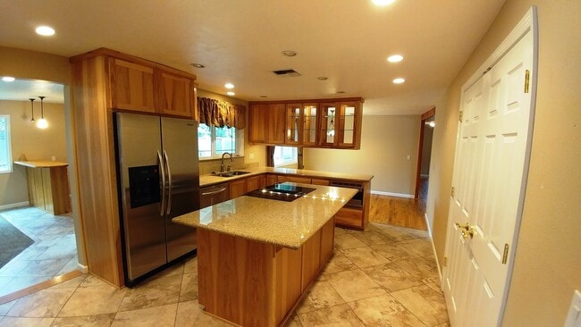 Photo - Gorgeous Home with Granite Counters and Custom Built-ins!