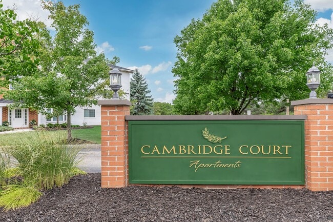 Cambridge Court Apartments