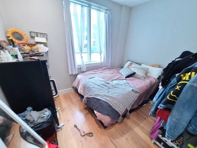 17 Jefferson St Unit 2