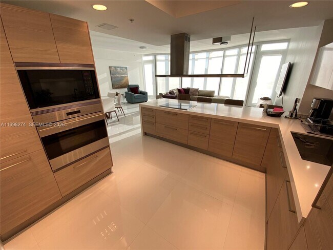 Photo - 17301 Biscayne Blvd Unit 2311