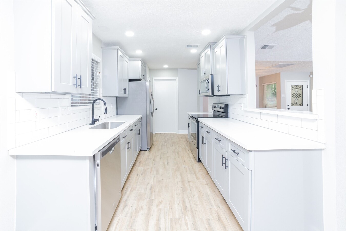 Photo - 5823 Toddington Rd