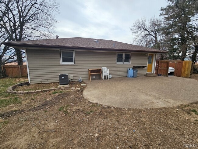 Photo - 206 Lake Ave