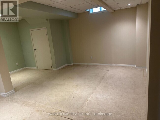 Photo - 5533 Loonlake Ave