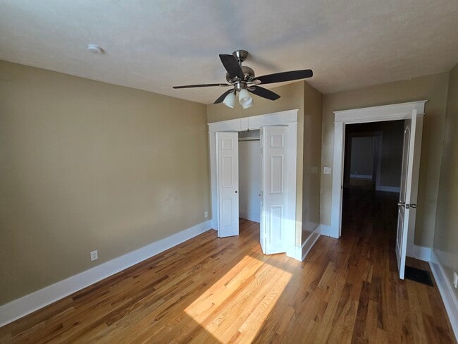 Building Photo - 3 Lehrman Way Unit 2