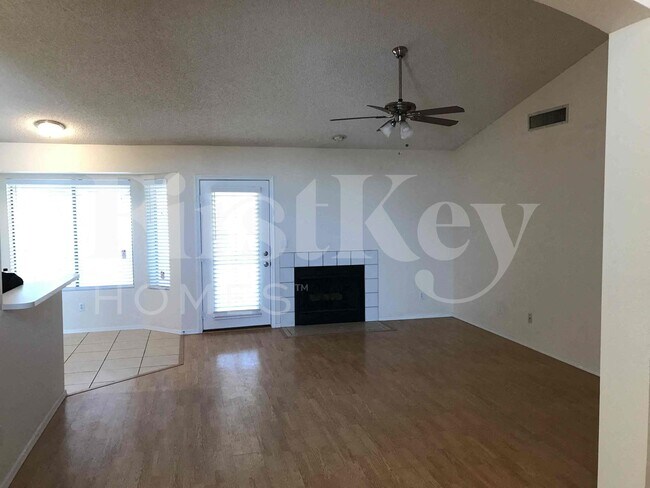 Photo - 4110 W Questa Dr