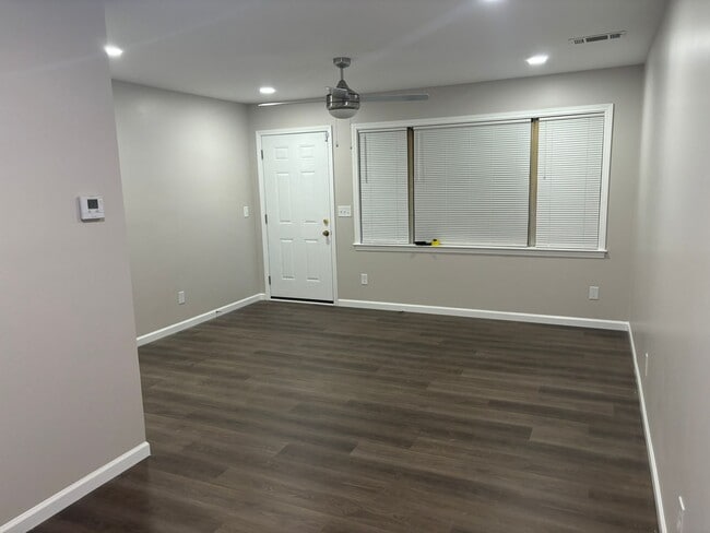 Photo - 3992 Ridgedale St