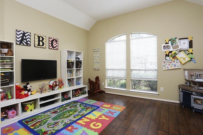 Photo - 26634 Clear Mill Ln