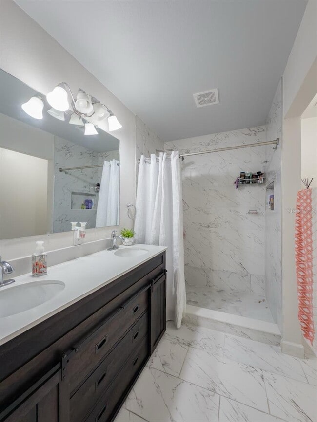 Photo - 724 Kensington Lake Cir