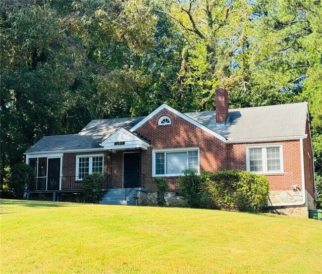 Building Photo - 1589 Pinehurst Dr SW Rental