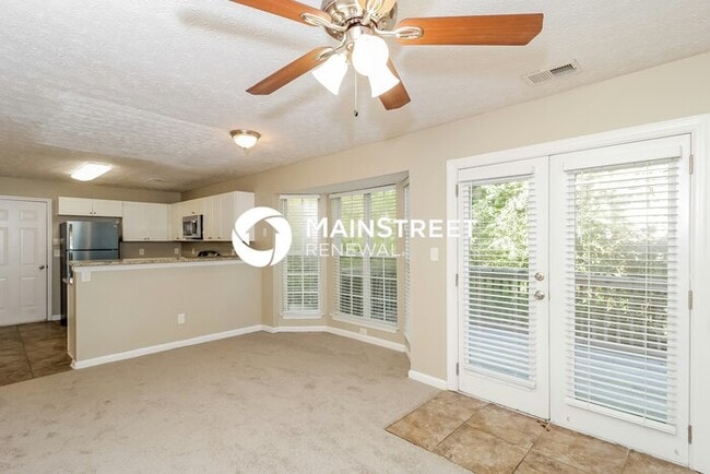 Photo - 4 Bedroom Pet-Friendly Home in Austell, GA with Main Street Renewal