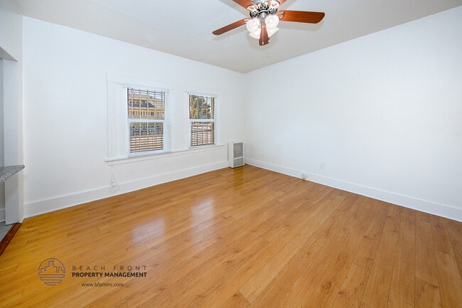 Building Photo - 463 S. Hartford Ave. Rental