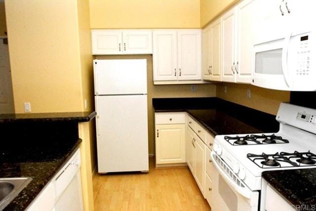 12364 Carmel Country Rd Unidad C204