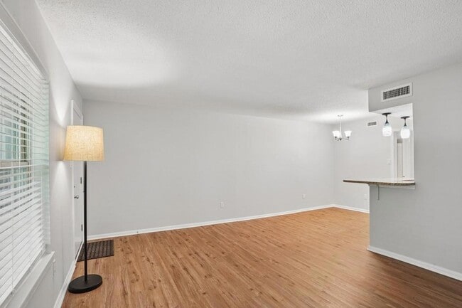 2700 Whitney Pl Unit 830