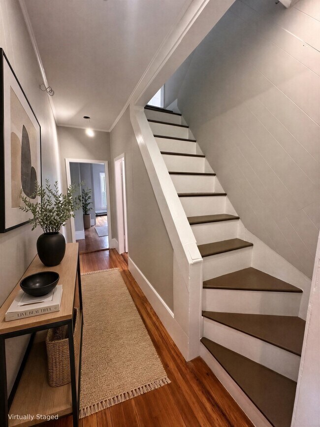 495 Central St Unit 2