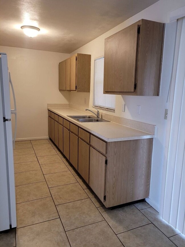 Photo - WR-30 Oaks Duplex- FOR SALE Unit A