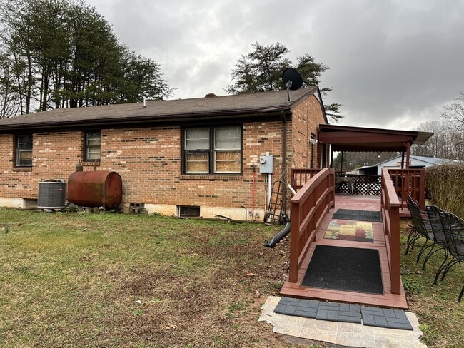 Photo - 12762 Red House Rd