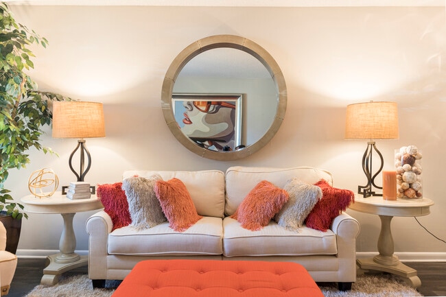 7 Hills Townhomes