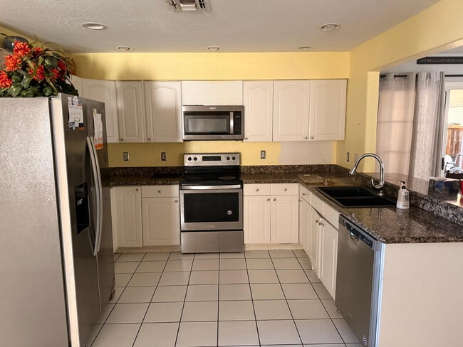 Photo - 15861 N 20th St