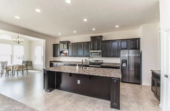 Photo - 10279 Benjamin Way